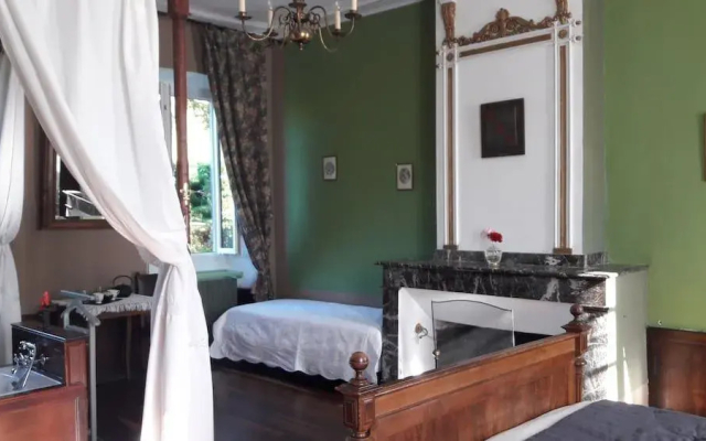 Maison et Table D'hôtes La Billebaude