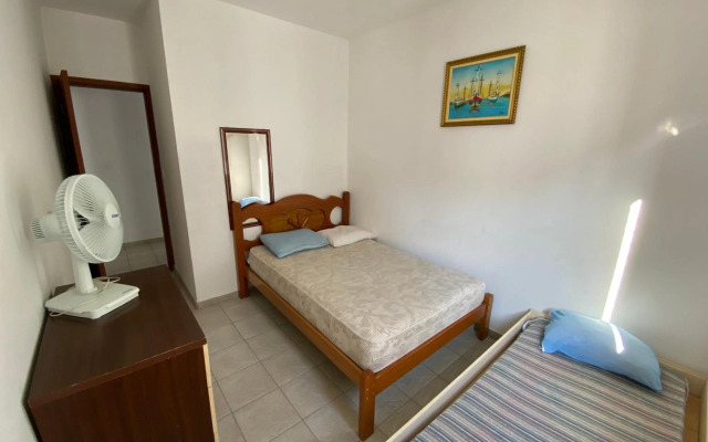 AP COM PISCINA, CHURRASQUEIRAS, AR CONDICIONADO, até 08 adultos