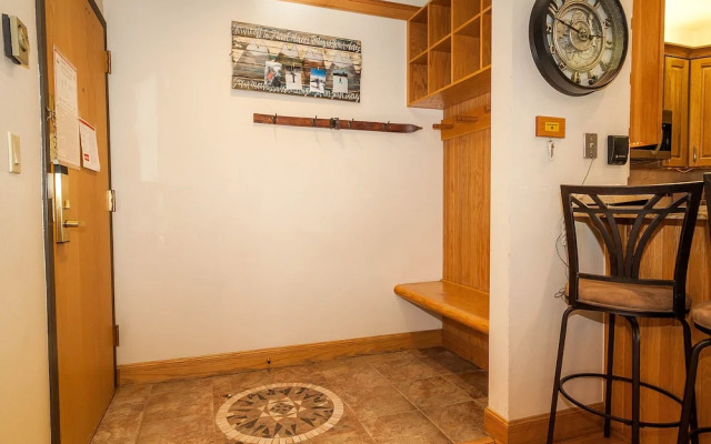 Chateaux Dumont #2716