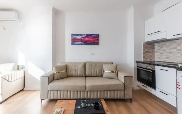 Studio With Amazing Sea View and Beach Access Durr s