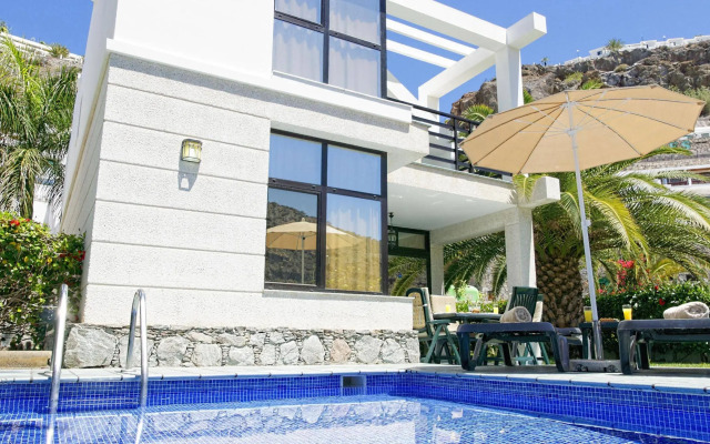 Sunshine Villas