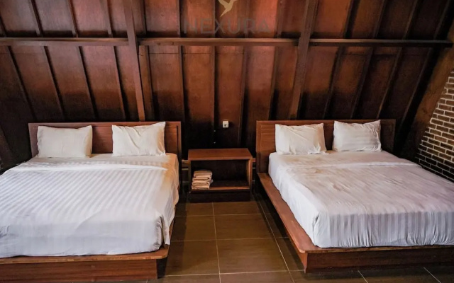 Jambu Klutuk Resort