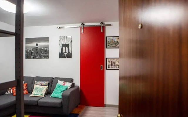 Cosy 2Bed in Madrid weasy Airport access
