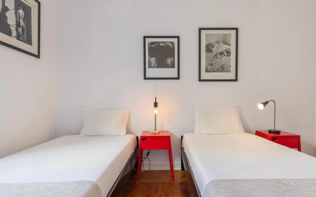 Liberdade Charming Apartment by LovelyStay