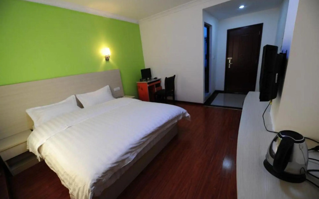 Fulin Business Hotel