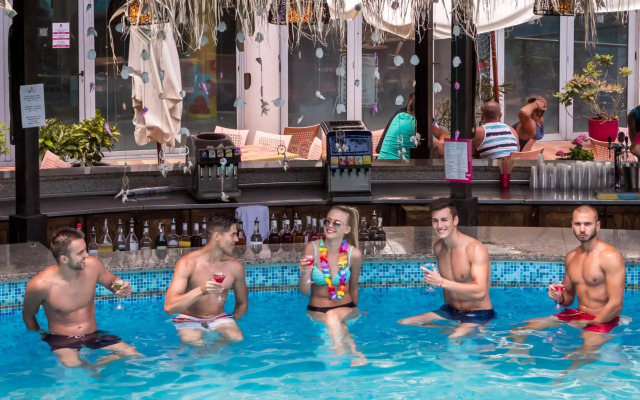 Dolce Mare Hotel
