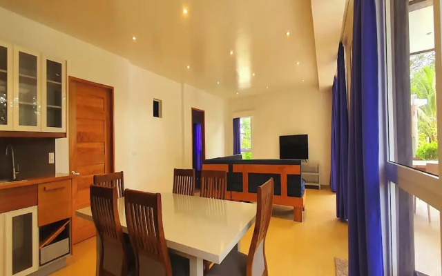 Pili Beach Resort Agmanic