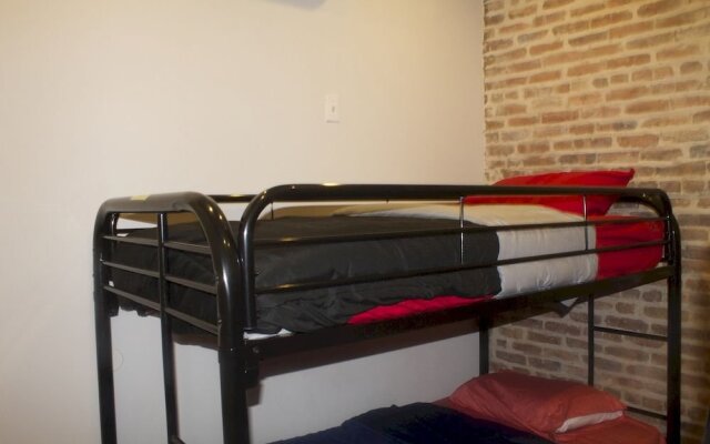 Prospect Place Apartment Hostel