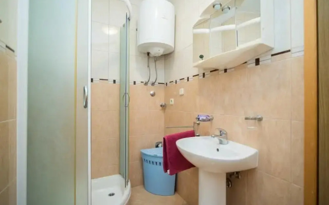 Apartments Longo