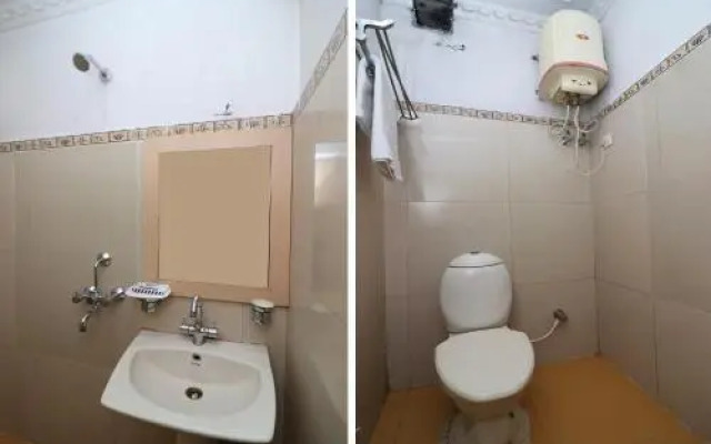 Akash Regency by OYO Rooms