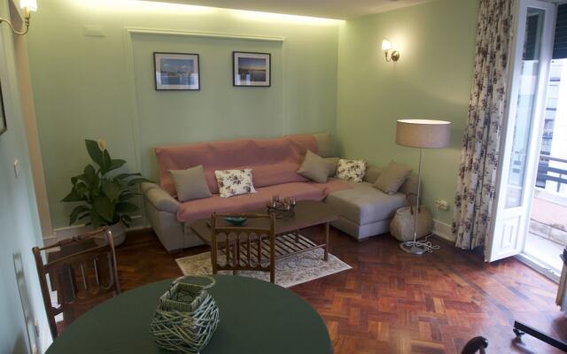 Avenida Cozy Apartment