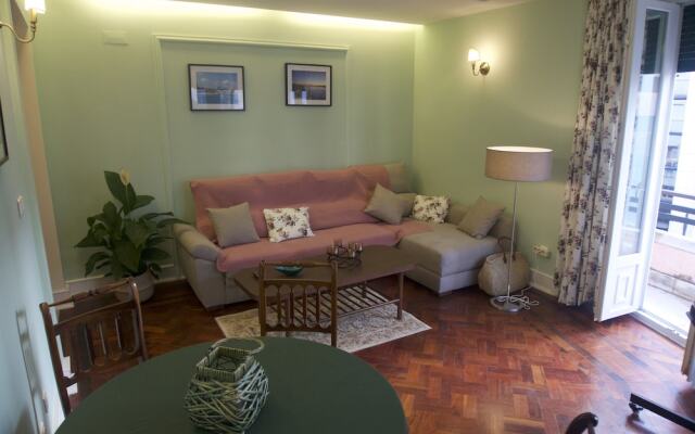 Avenida Cozy Apartment