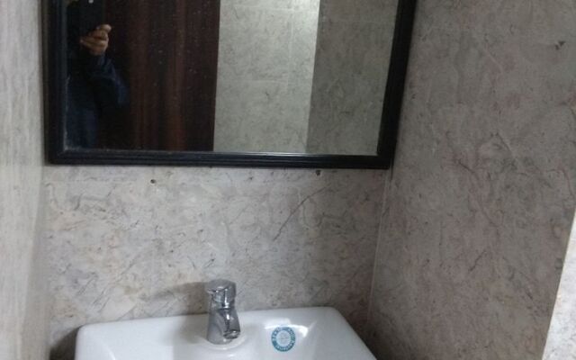 Minakshi Guest House