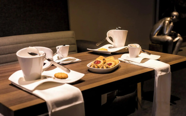 Kharma Suites
