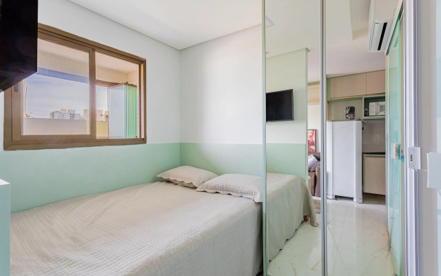 CZ01 Lindo Quarto e Sala com Vista Mar, Salvador