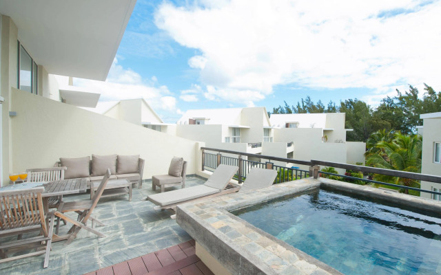 Cape Bay Luxury Beach Apartments