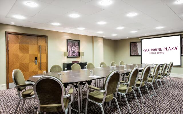 Crowne Plaza London Ealing by IHG
