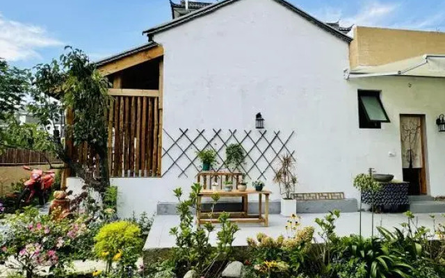 Dali Yunjian Xiaozhu Inn