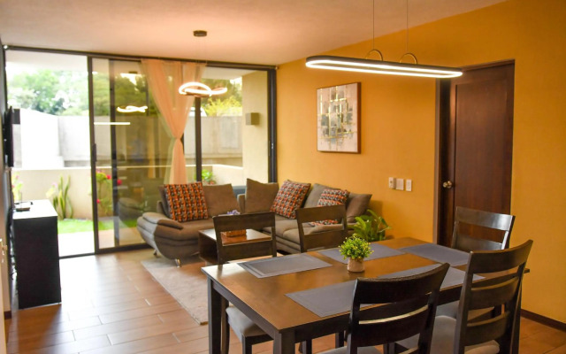 Infinity Pool Apartment