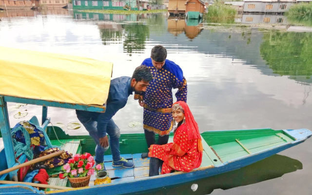 New Bul Bul Group Of Houseboats