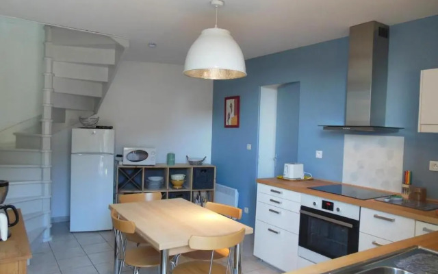 Gîte Neufchâtel-en-Saosnois, 3 pièces, 6 personnes - FR-1-410-299