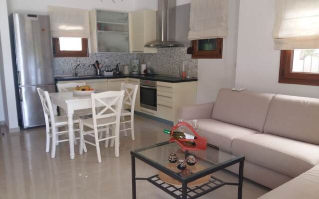 Angelikis Holiday House