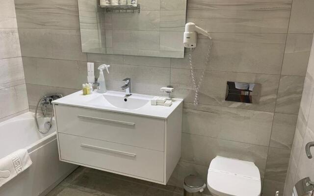 White Tower Apartament Privat Mamaia 504