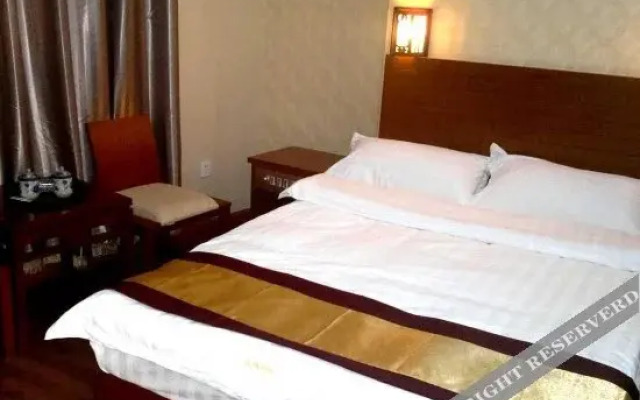 Qingshun Hotel