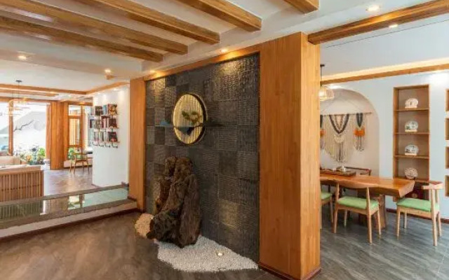 Lijiang Encounter Time Inn