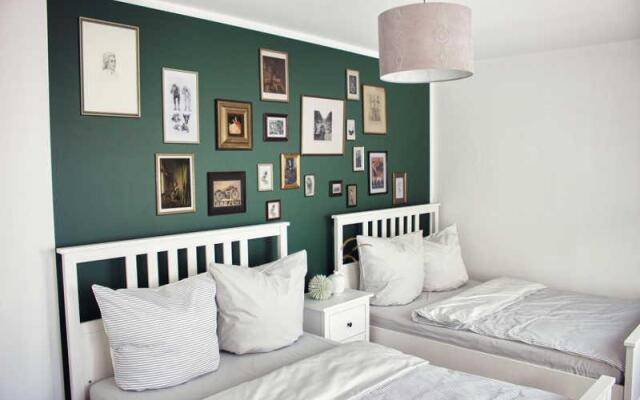 The Townhouse Apartment