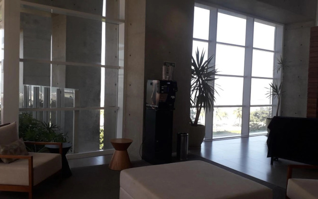 Maravilhoso Apto Vista Mar Jacuzzi Wi Fi Pé Areia