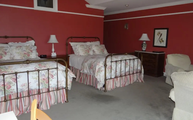 Lake Opechee Inn and Spa