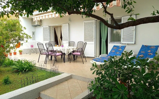 Apartment Jema