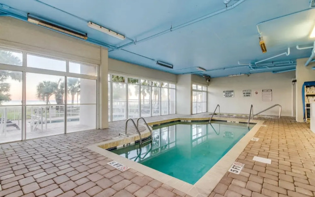 Breakers Sailfish Condos by Hosteeva
