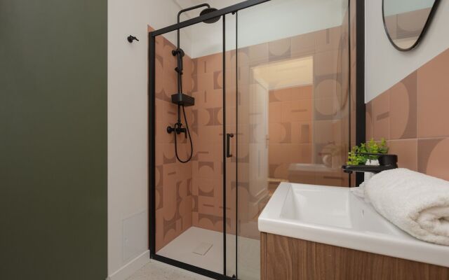 Apartment for 6 in the Heart of Warsaw