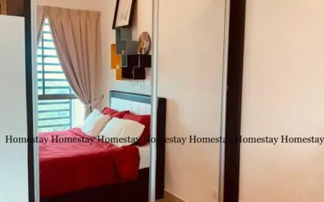 Couple Red Relaxing Gateway Holiday 10