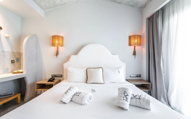 Blue Carpet Luxury Suites