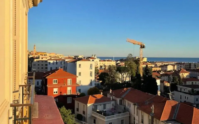 Studio Menton, 1 pièce, 2 personnes - FR-1-647-8