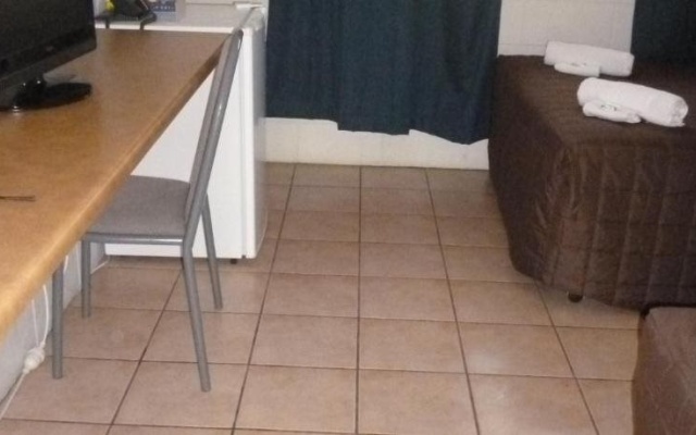 Tieri Hotel Motel – Guest Rooms – Tieri