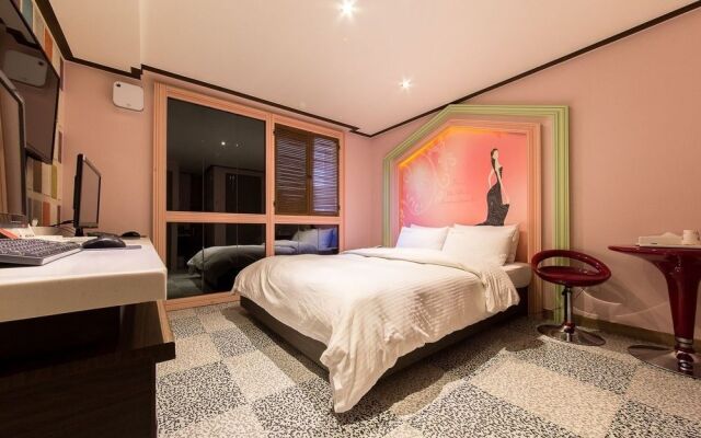 S1 Motel