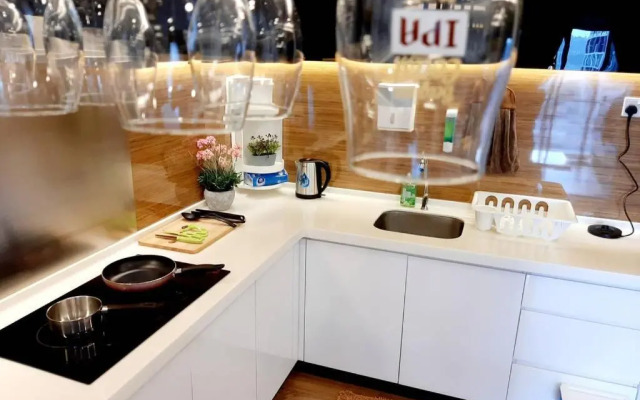 Symphony Tower Studio # 3 ( With Balcony )