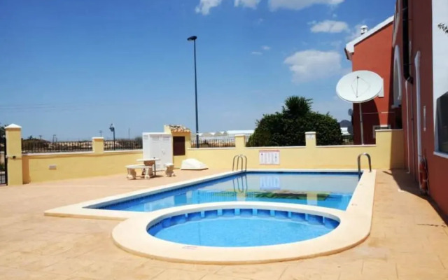 Three Double Bedroom Townhouse in Lovely Village