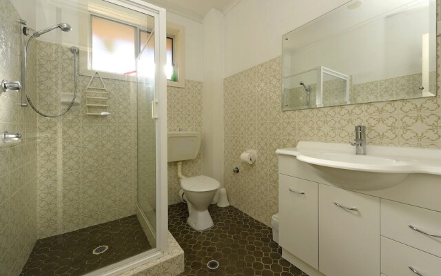 Fingal Court Unit 3 - Fingal Bay