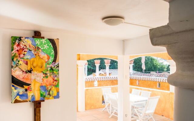 Villa Yrondi