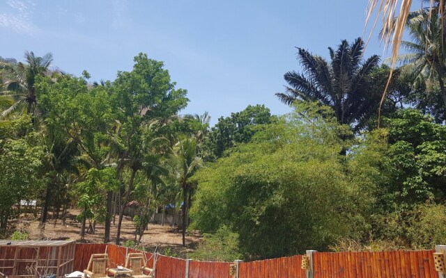 Wooden Paradise Home Stay - Hostel