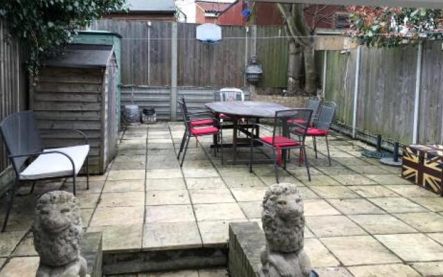 Edencourt Apartment