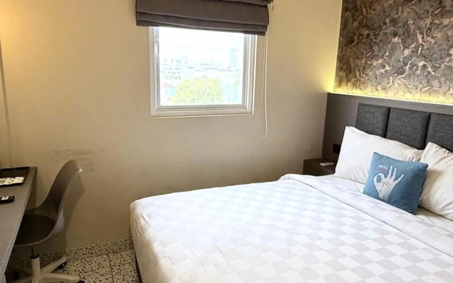 Hotel With OK