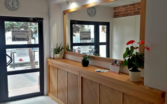 Cracow Central Aparthotel