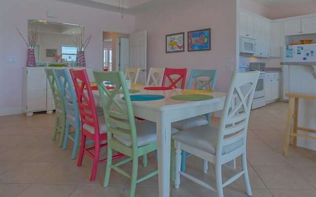 Leeward by Meyer Vacation Rentals