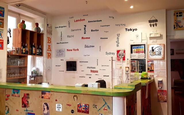 A Casa di Amici Boutique Hostel